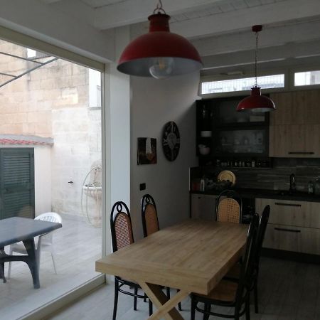 Villa Casa Lauretta - Terrazza - Garage Wifi E Bici Gratuite Lecce Exterior foto